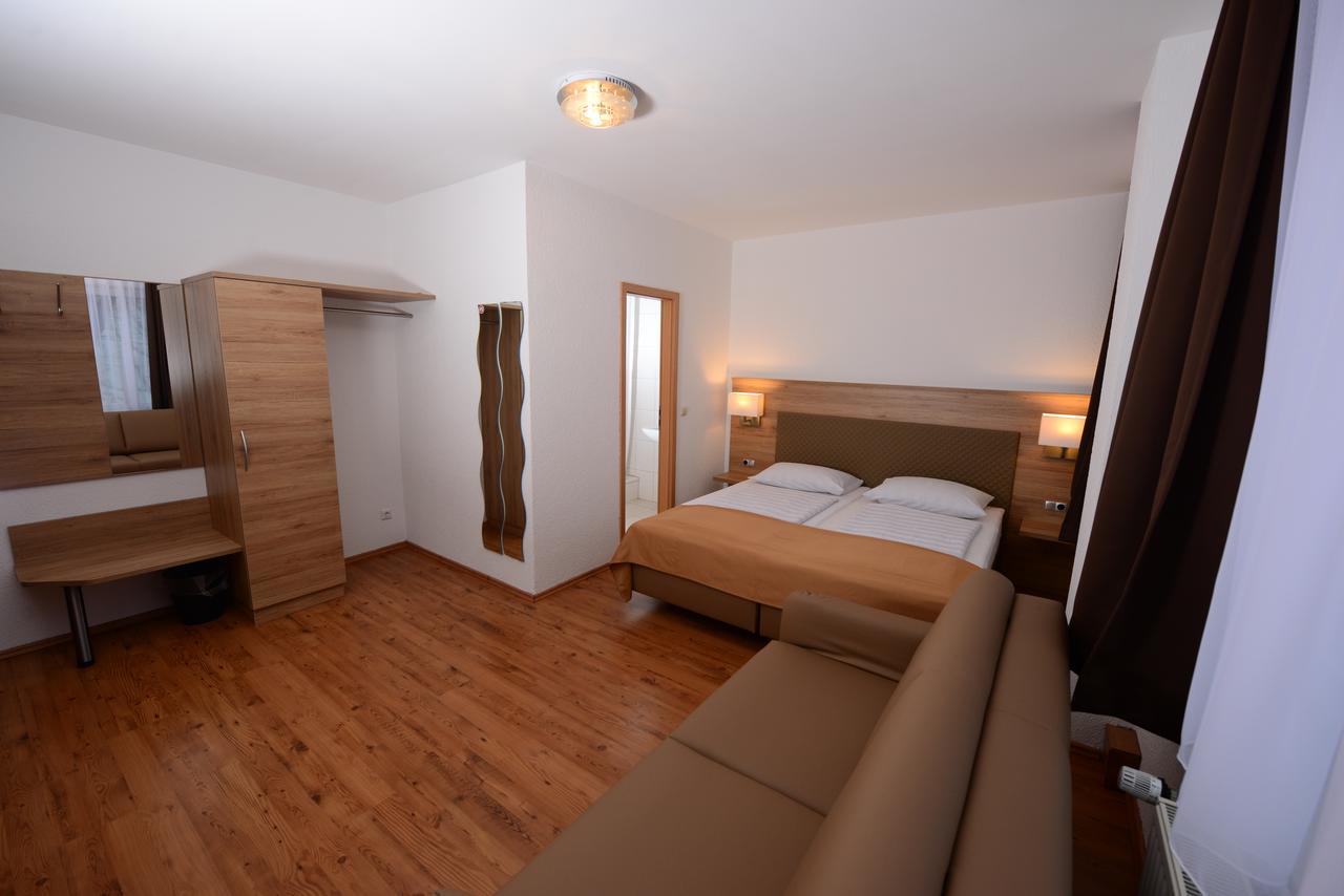 Hotel Linde Stuttgart Bagian luar foto